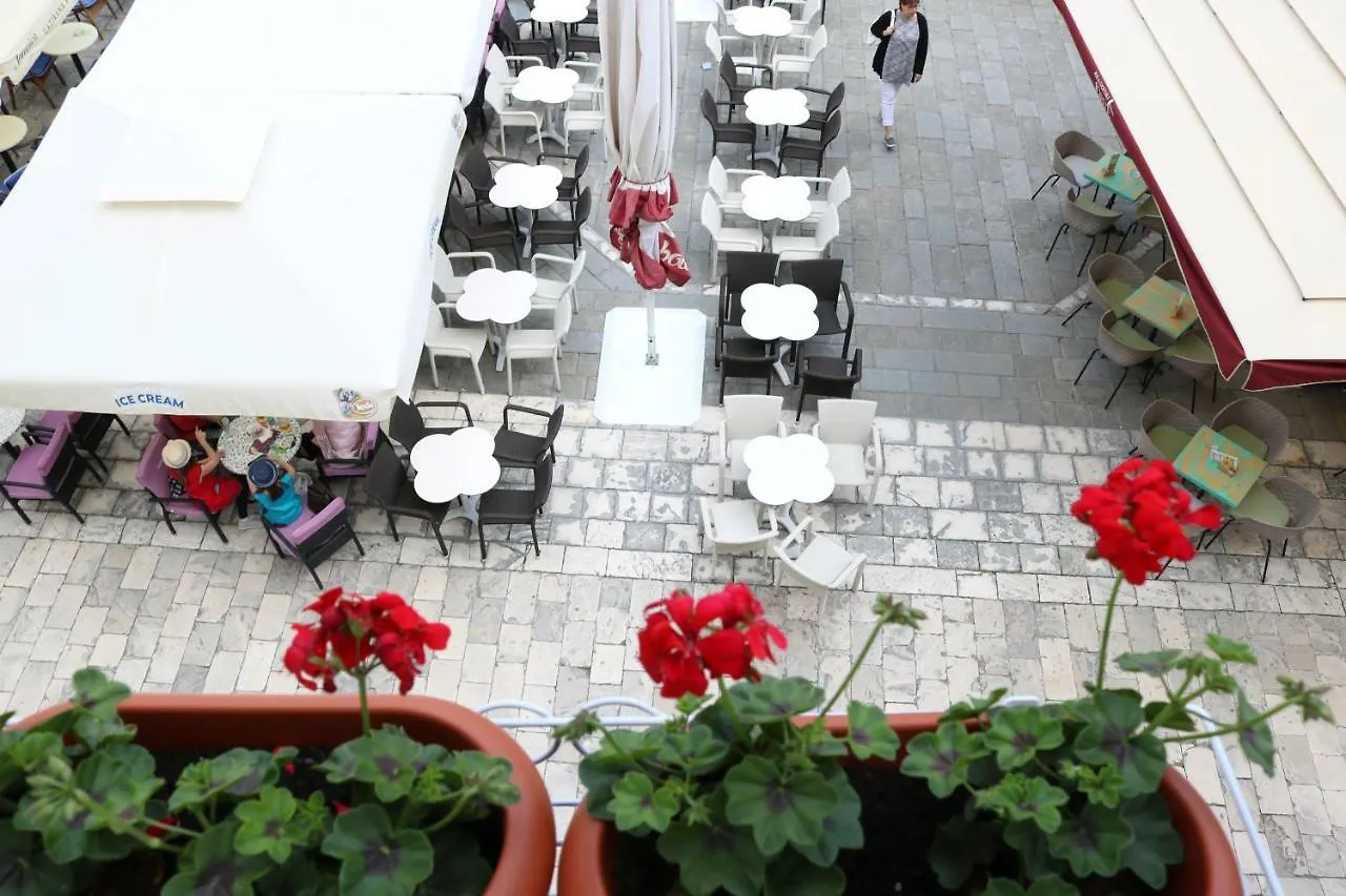 Trogir Square Apartment 0*,  Hırvatistan