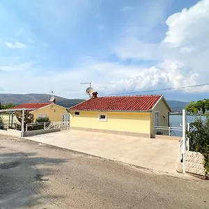Apartment Antonio, Trogir